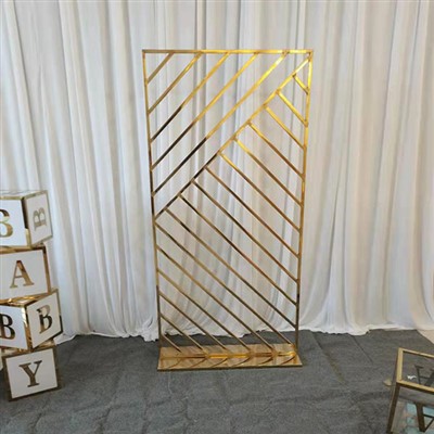 Cefndir Priodas Metel