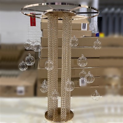 Priodas Crystal Centrepiece